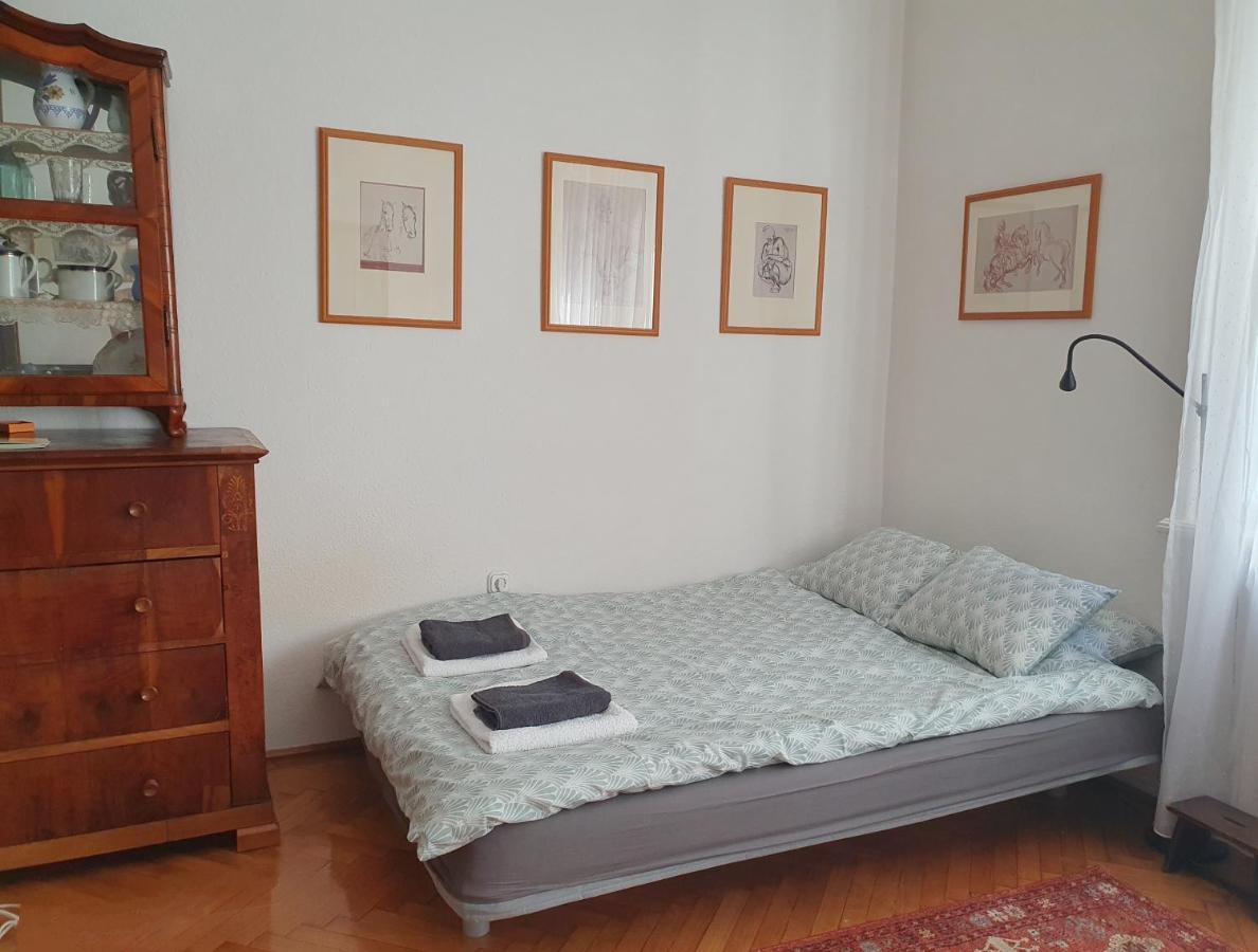 Memory Lane Apartment Budapest Ngoại thất bức ảnh