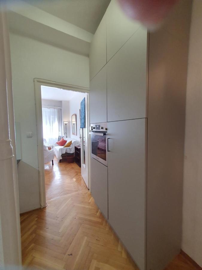 Memory Lane Apartment Budapest Ngoại thất bức ảnh